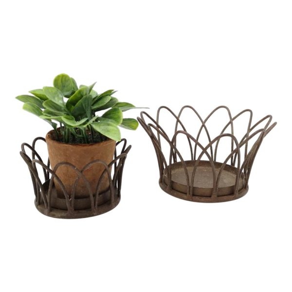 Wire Crown Basket ~ Antique Rust