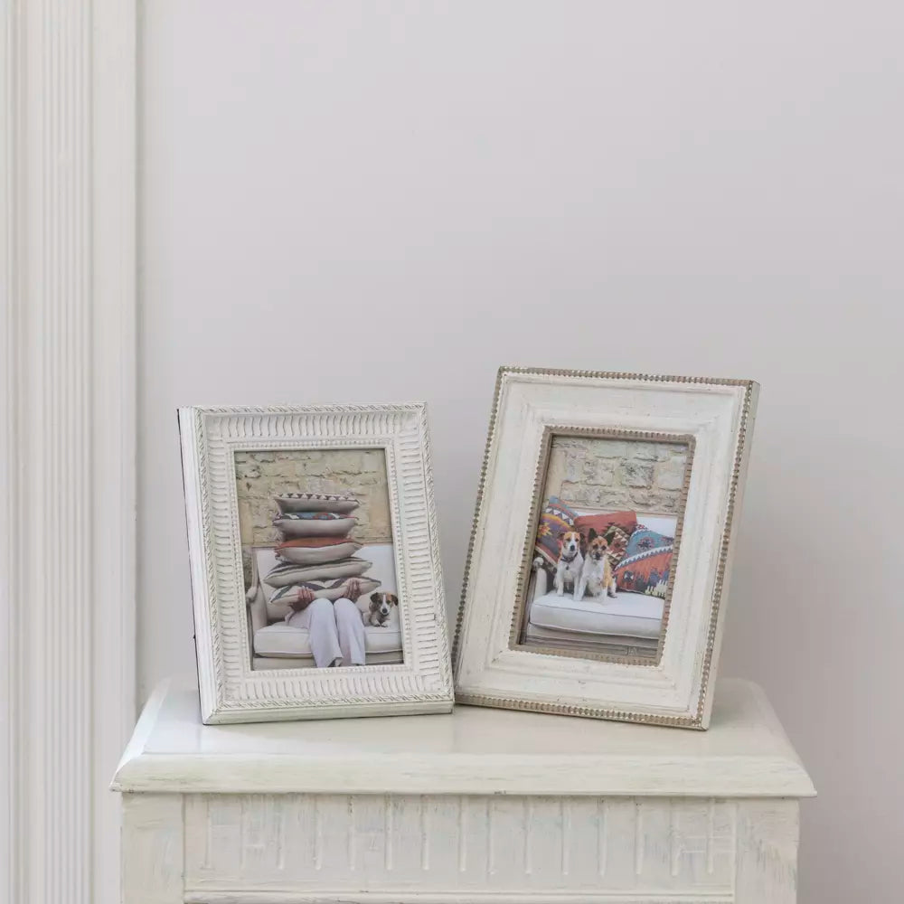Beaded Wooden Photo Frame - 7x5'"