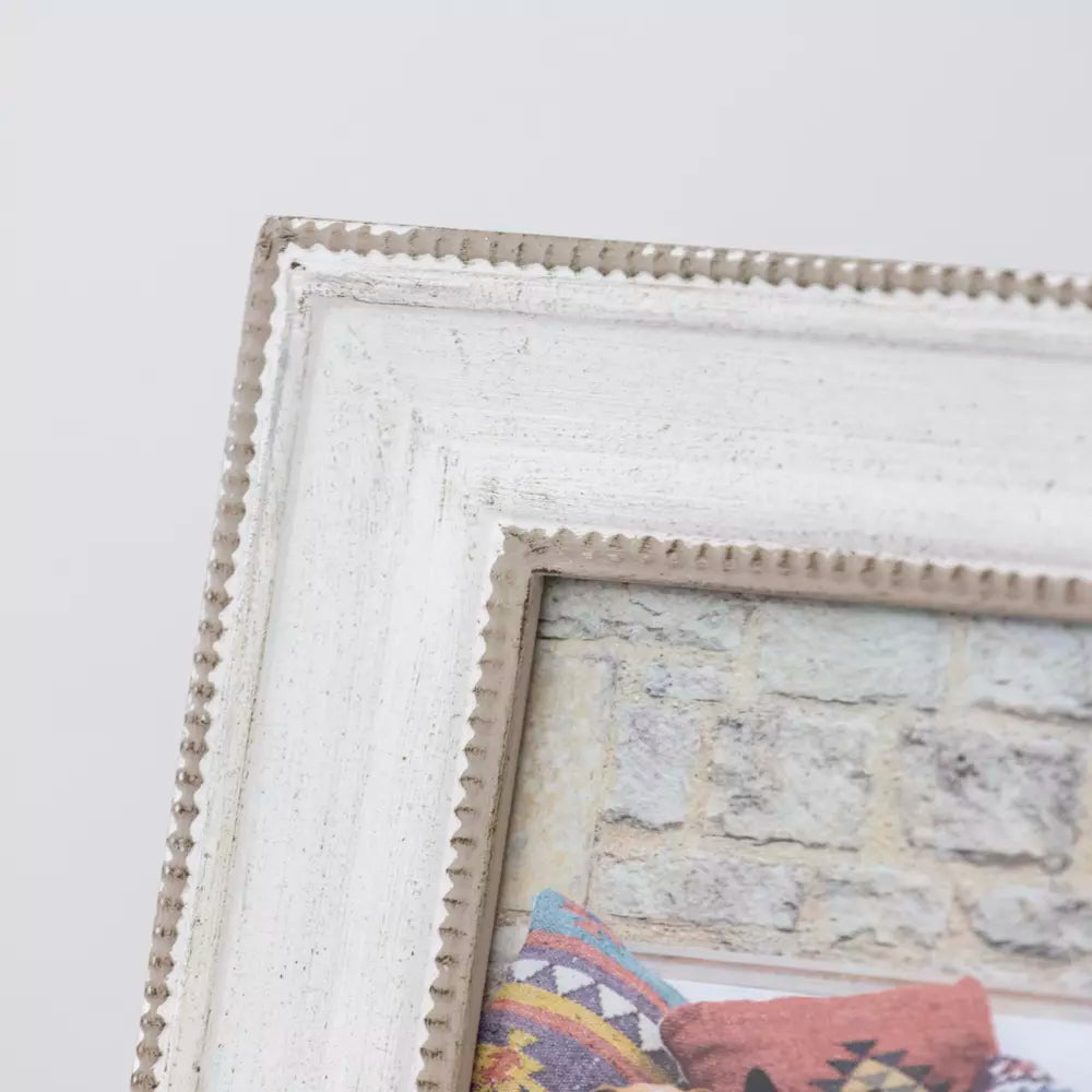 Beaded Wooden Photo Frame - 7x5'"